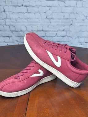 Tretorn Men's Suede Sneakers in Burgundy with White Accent Size 11 F30